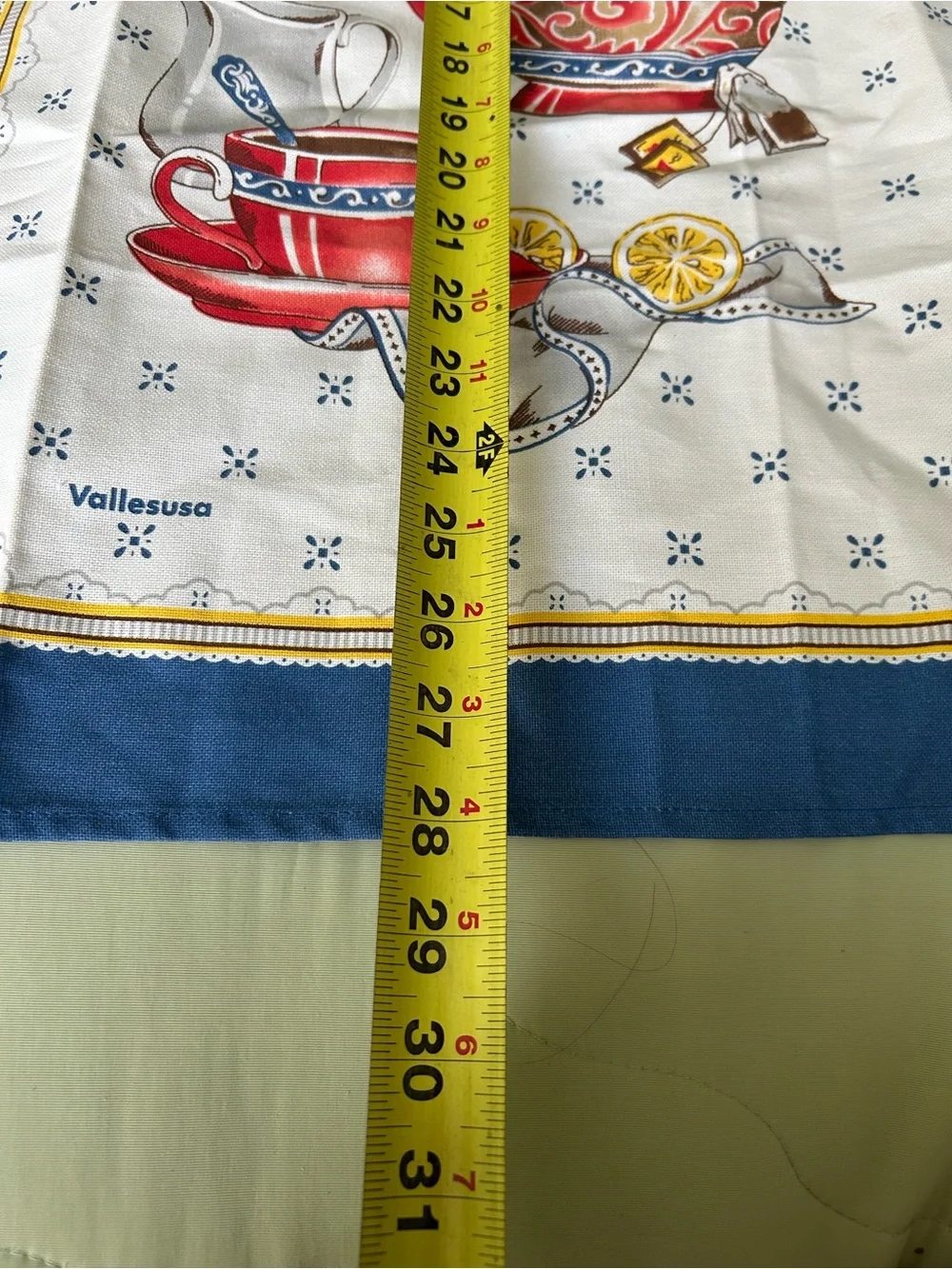 Vallesusa Tea Time Towel Tapestry Red + Blue Teapot + Cup with Saucer and Lemon